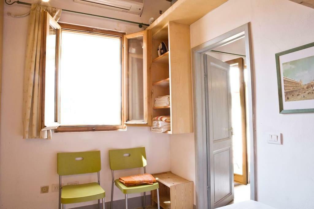 Rebby'S Terrace Apartment Florence Exterior photo